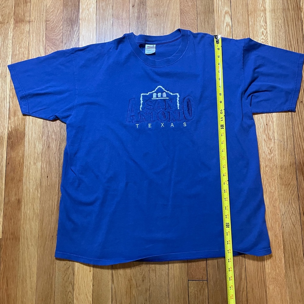 Vintage San Antonio Texas Embroidery T-Shirt